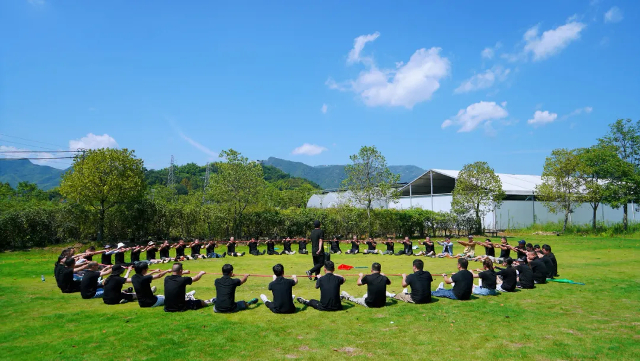 【熠盛数码】淬炼内功,聚力前行—2025年度职工培训暨团建活动圆满收官_5.jpg 【熠盛数码】淬炼内功,聚力前行—2025年度职工培训暨团建活动圆满收官_5.jpg